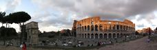 SX31186-93 Colosseum and arch of Constantine.jpg